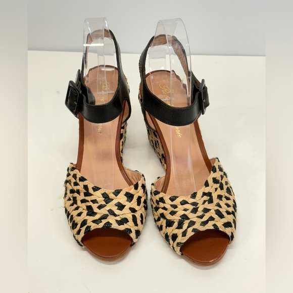 Robert Clergerie Black and Tan Wedge rattan Sandals with Ankle Strap size 8 - Picture 3 of 8